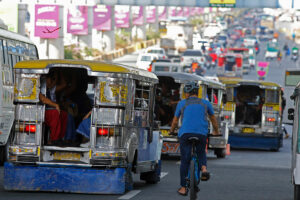  Jeepneys may operate till Jan. 31, but consolidation deadline stays — LTFRB