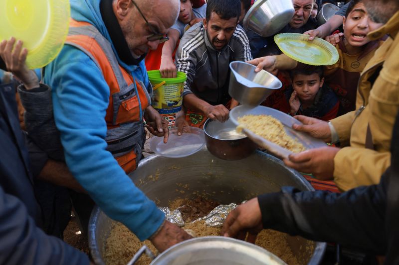  Famine in Gaza ‘around the corner,’ as people face ‘highest levels of food insecurity ever recorded,’ UN relief chief says