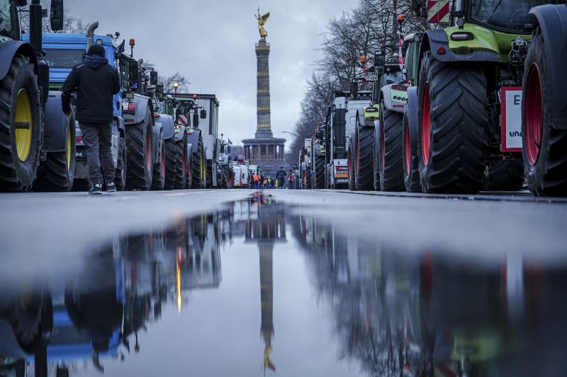  Protests sweep Germany as far-right spots an opening