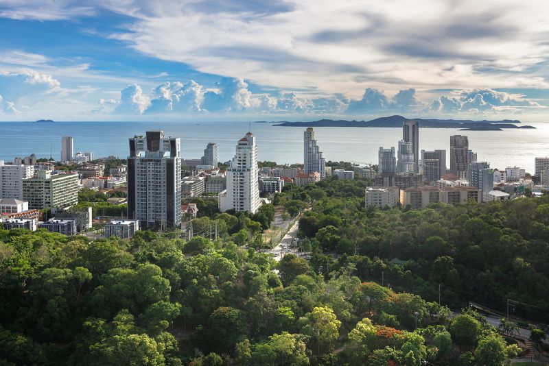  British BASE jumper falls to his death from condominium in Thailand after parachute fails