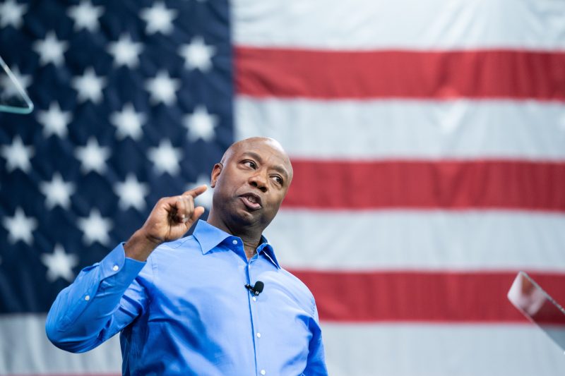  Former GOP presidential candidate Tim Scott endorses Trump for nomination