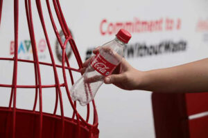  Coca-Cola, Shell boost recycling