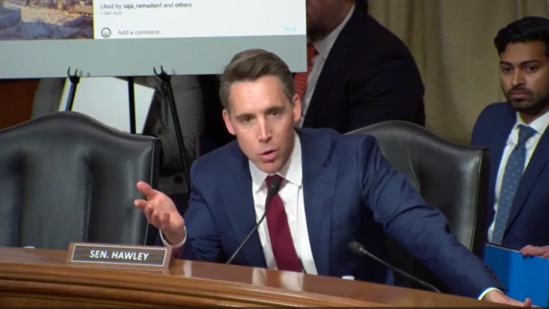  Sen Hawley warns consulting firms against working with China to ‘undermine America’