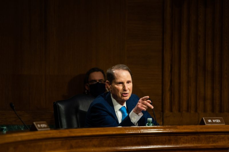  Sen. Ron Wyden calls on Biden to fire Social Security’s top watchdog