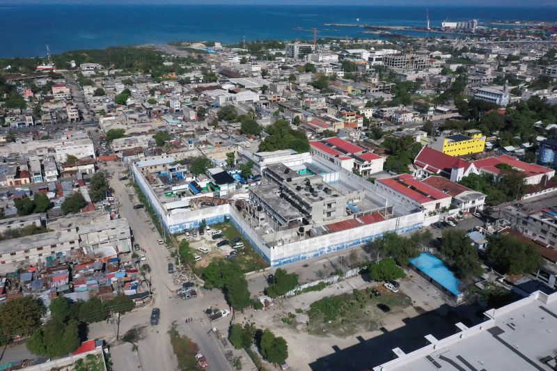  Haiti declares state of emergency after mass prison escape