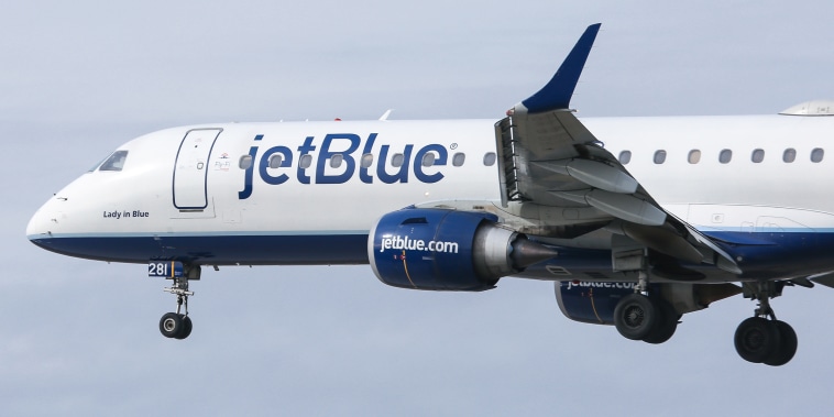  JetBlue to leave Kansas City, trim service from Los Angeles and Fort Lauderdale amid financial trouble