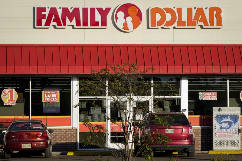  Family Dollar to close almost 1,000 stores
