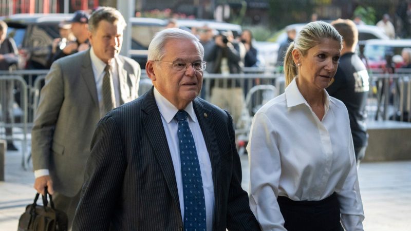  Sen Menendez charged with obstruction of justice in another superseding indictment