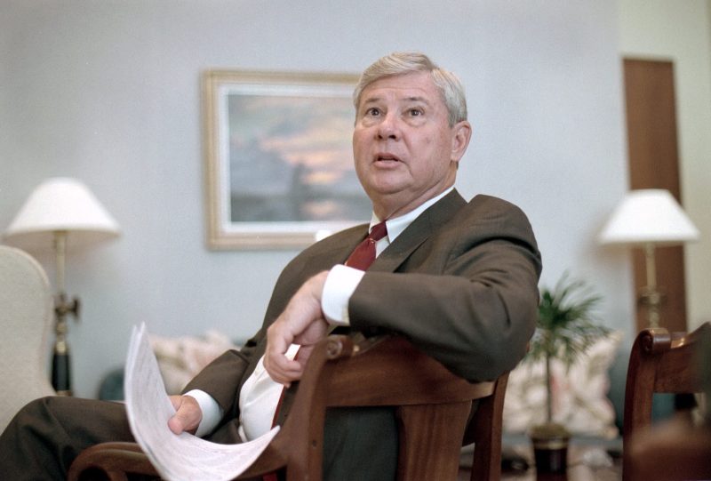  Bob Graham, former Florida governor and U.S. senator, dies at 87