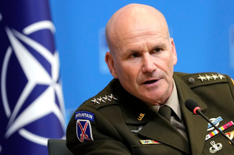  General warns House on Ukraine: ‘The side that can’t shoot back loses’