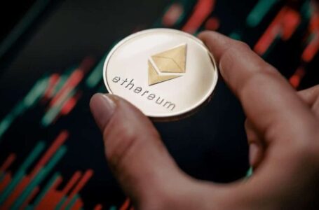 Ethereum Price Prediction Amidst Heavy Whale Purchases – Will ETH Break Past $3,000 Soon?