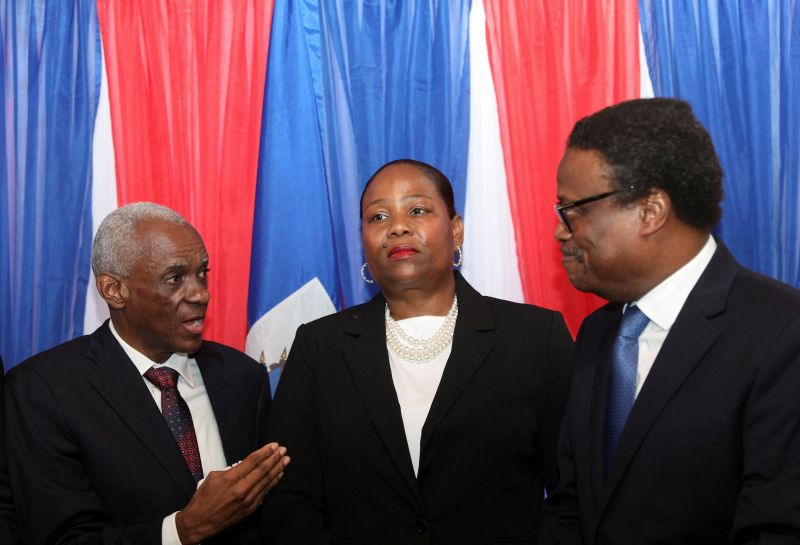  Haiti’s transitional government names new council president, proposes interim prime minister