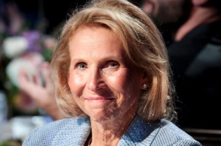 Skydance bid for Paramount hinges on Shari Redstone as special committee ends exclusive talks
