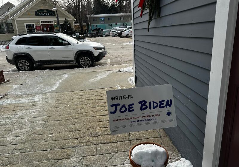  Democratic operative indicted over Biden AI robocalls in New Hampshire