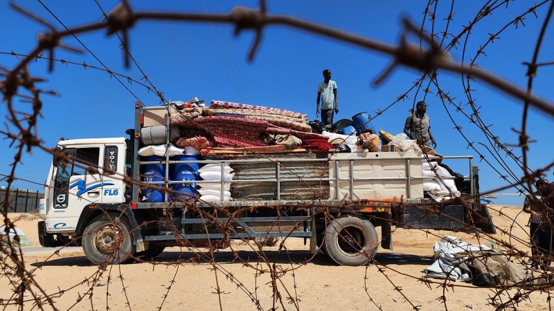  Gazans report UNRWA staff stealing, selling aid: watchdog