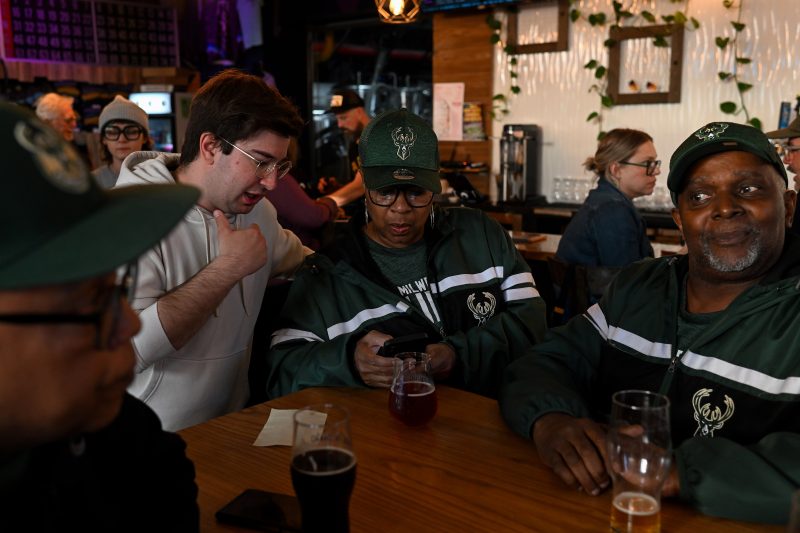  Bingo, beaded bracelets and volunteer iPhones power Biden’s organizing effort