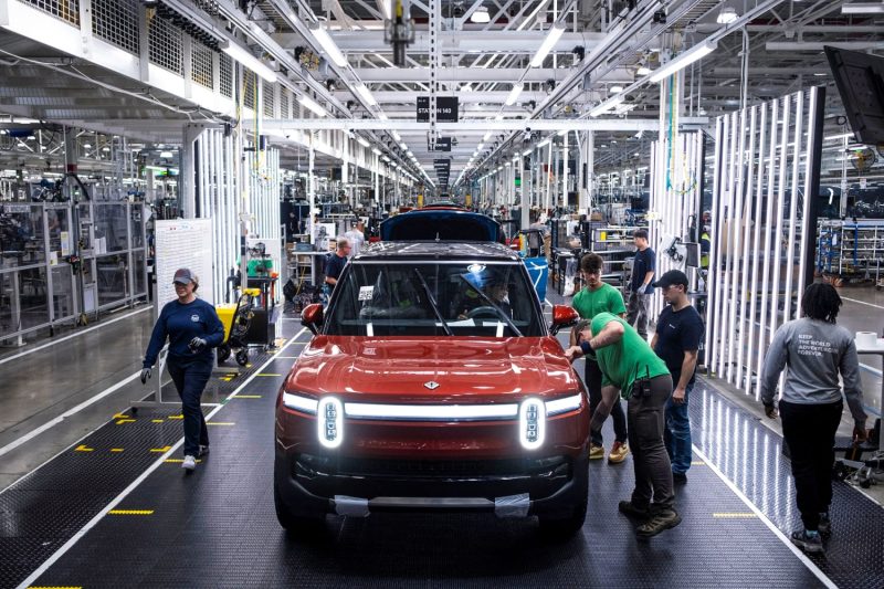  Rivian secures up to $5 billion from Volkswagen; shares soar 40%