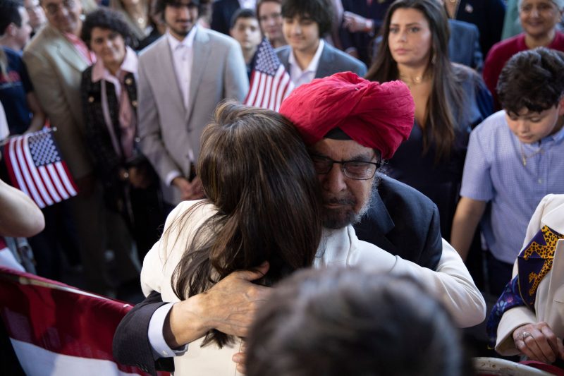  Nikki Haley posts tribute to father, who she says died on Father’s Day