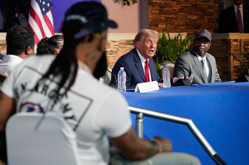  Trump portrays rampant crime in speech at Black church in Detroit