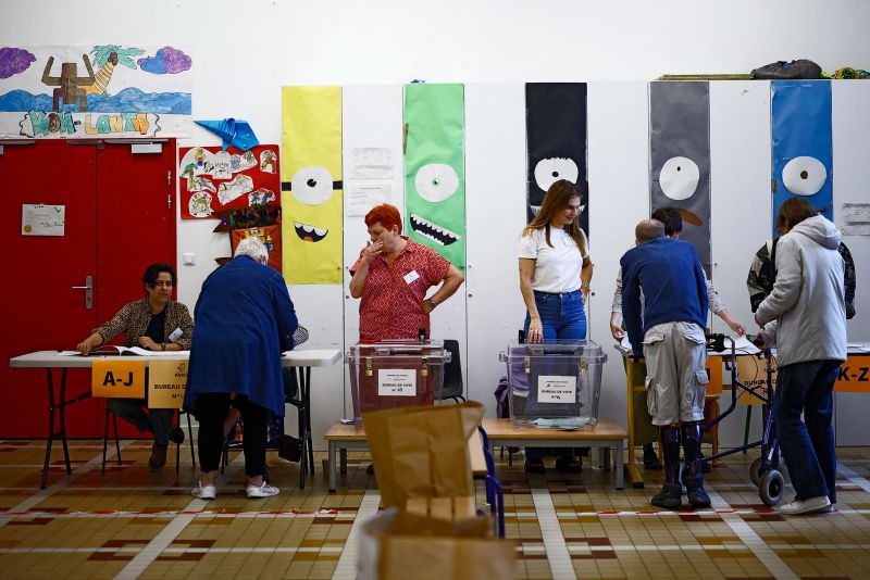  French voters head to polls for crucial second round of snap parliamentary election