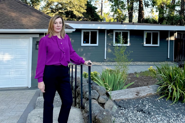  A Silicon Valley exec had $400K stolen by cybercriminals while buying a home. Here’s her warning.