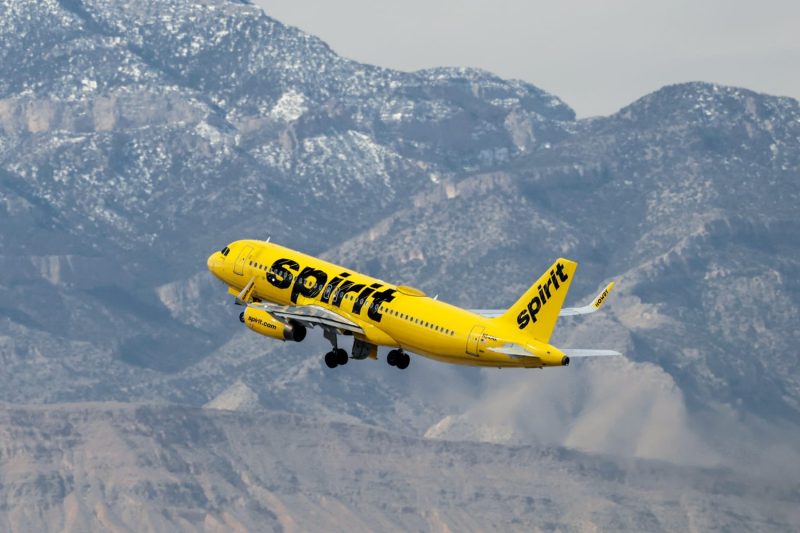  Budget airline Spirit is trying to go upmarket — and blocking middle seats