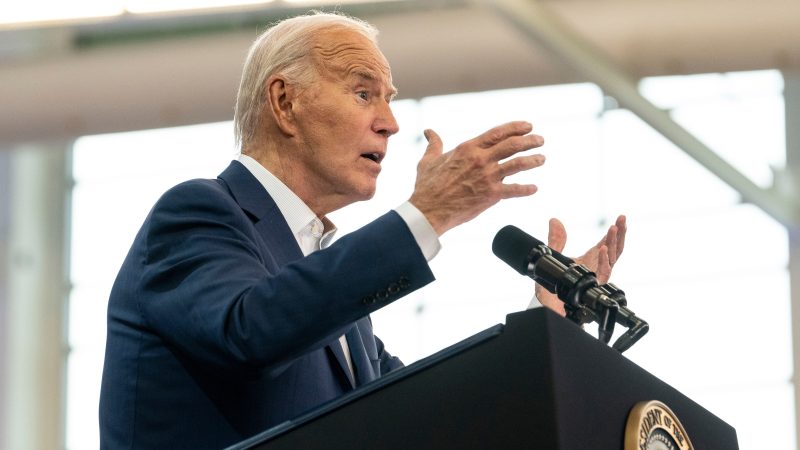  Some Democrats still uneasy as Biden tries to shore up support