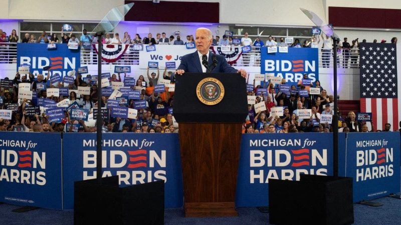  Biden tells Michigan crowd he’s ‘not going anywhere’ amid chants of ‘Don’t you quit’