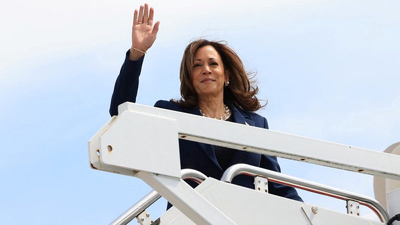  Kamala Harris vetting list of possible running mates with 4 stand-outs: report