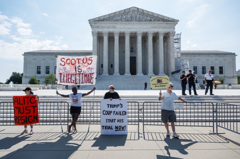  Most Americans support Supreme Court reforms