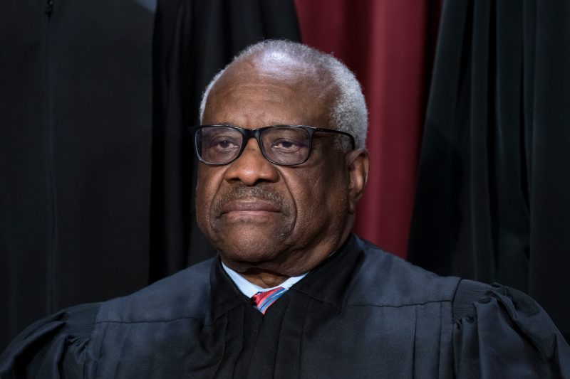  Democratic lawmakers seek criminal investigation of Justice Thomas