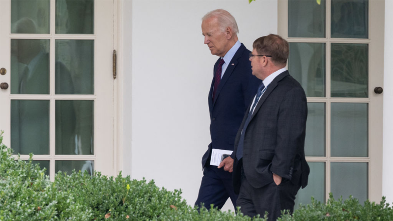  Who is White House physician Dr. Kevin O’Connor and what are his close ties to the Biden family?