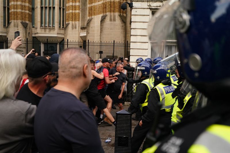  UK rocked by far-right riots fueled by online disinformation about Southport stabbings