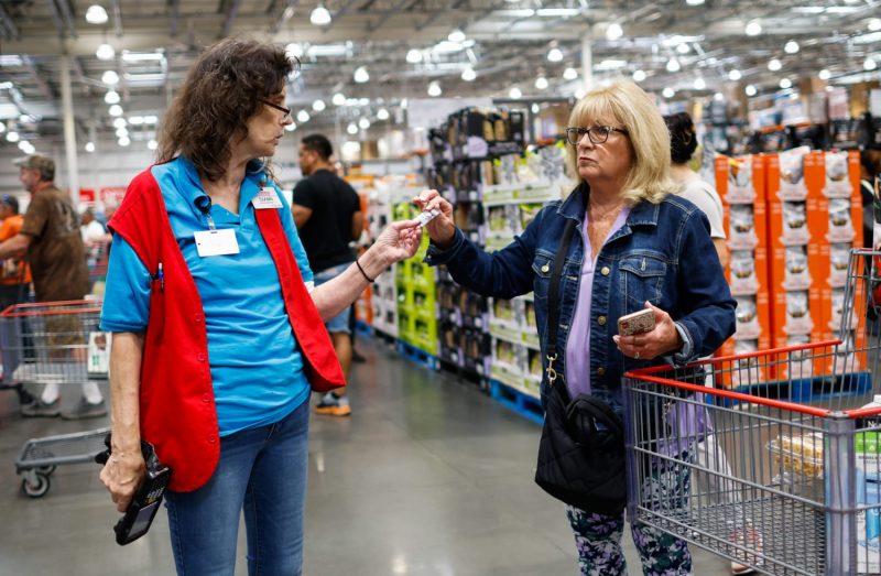  Costco cracks down on sharing membership cards