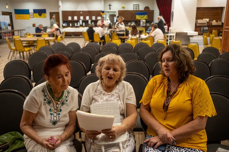  War shifts political views in Chicago’s Ukrainian Village, once reliably GOP