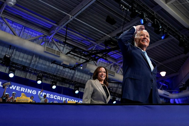  Biden-Harris health-care event quickly takes the tone of a rally