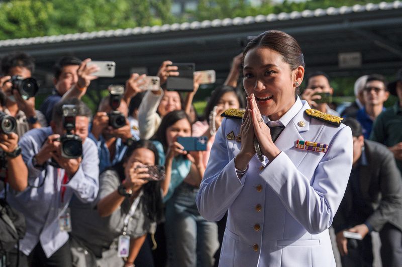  Thailand’s king endorses Paetongtarn Shinawatra as new prime minister