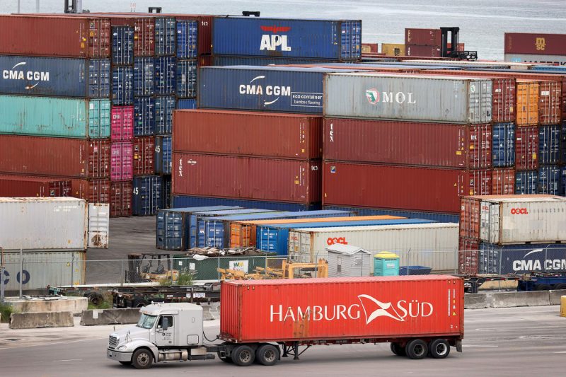  Retailers scramble to move billions in cargo as East Coast dockworkers prepare to strike