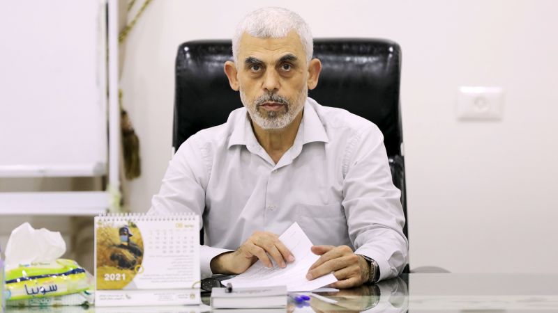  Hamas leader sends letters from hiding after almost a year of silence