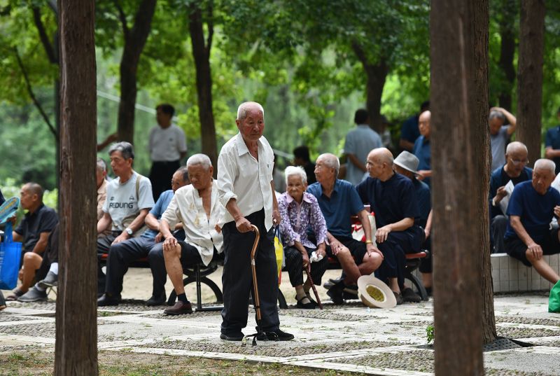  For decades, Chinese workers have retired relatively early. That’s about to change