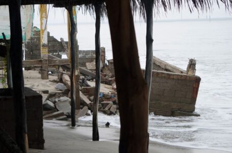 Hurricane John slams into Mexico’s southern coast after rapidly intensifying