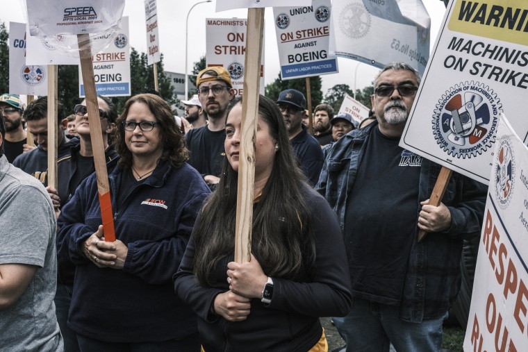  Boeing to cut 17,000 jobs as losses deepen during factory strike