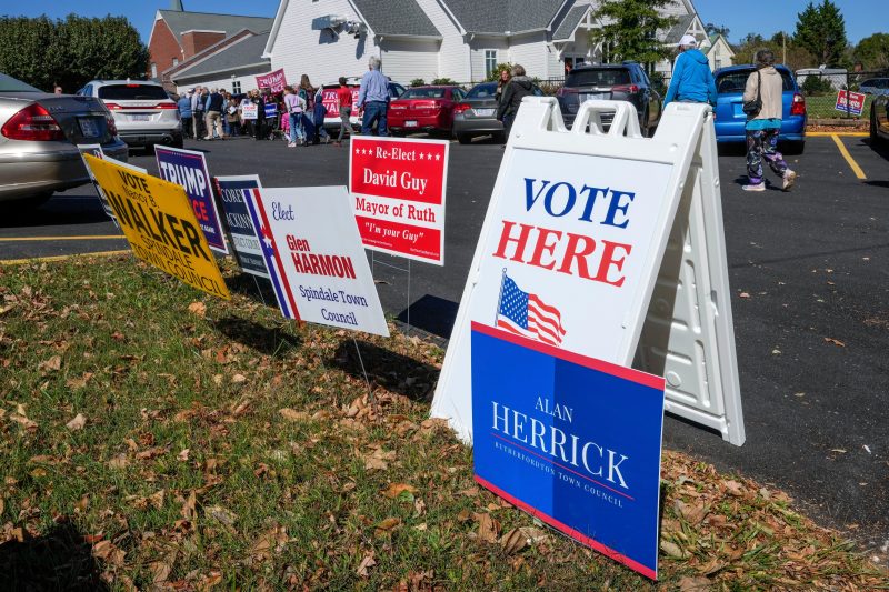  North Carolina breaks turnout record on first day of early voting