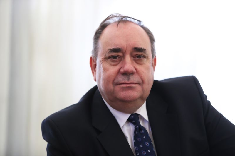  Alex Salmond, leading figure in Scottish independence movement, dies at age 69