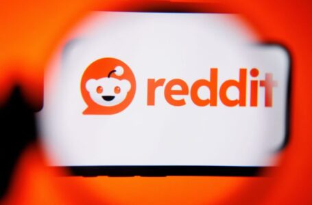 Reddit targets international users for ad growth, teases bolstered search feature