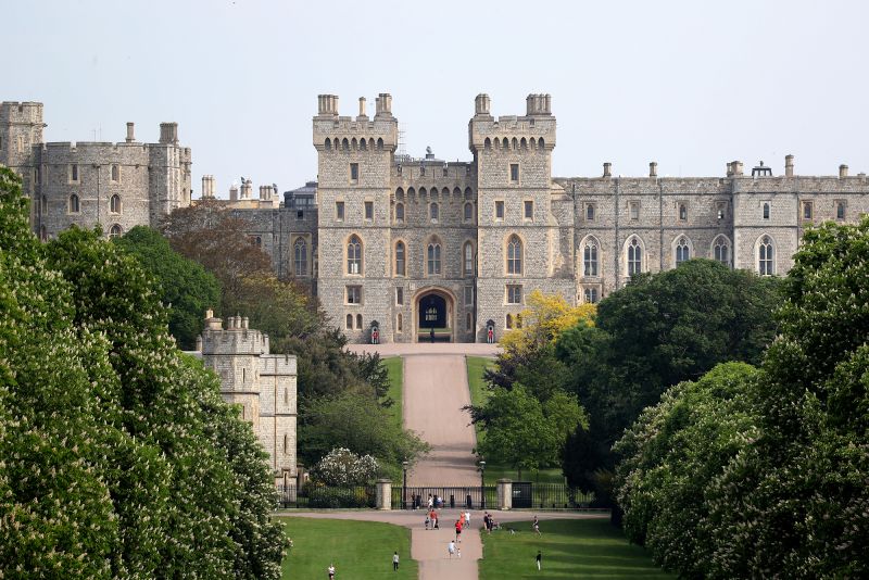  Burglars break into Windsor Castle estate and steal farm vehicles