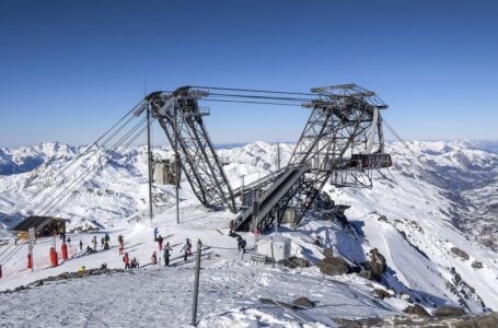 Eight injured after cable car crashes at Europe’s highest ski resort