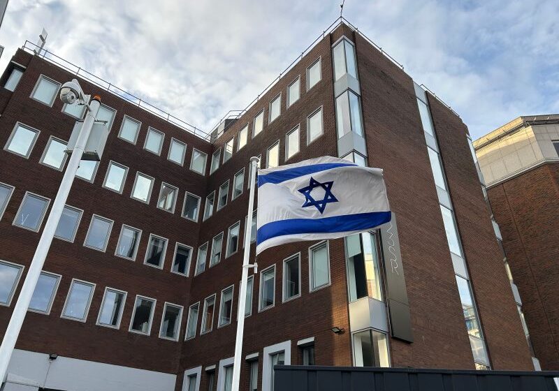  Israel closes embassy in Ireland, blaming ‘extreme anti-Israel policies’