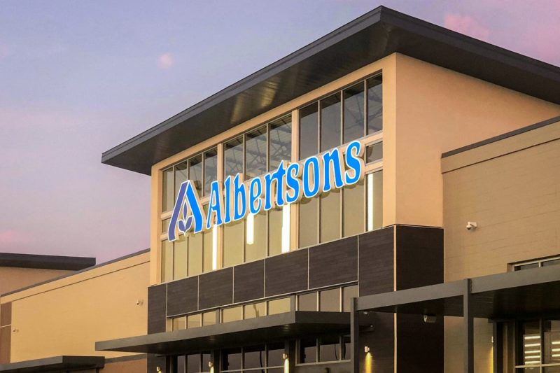  Albertsons sues Kroger after judge rules against grocery merger