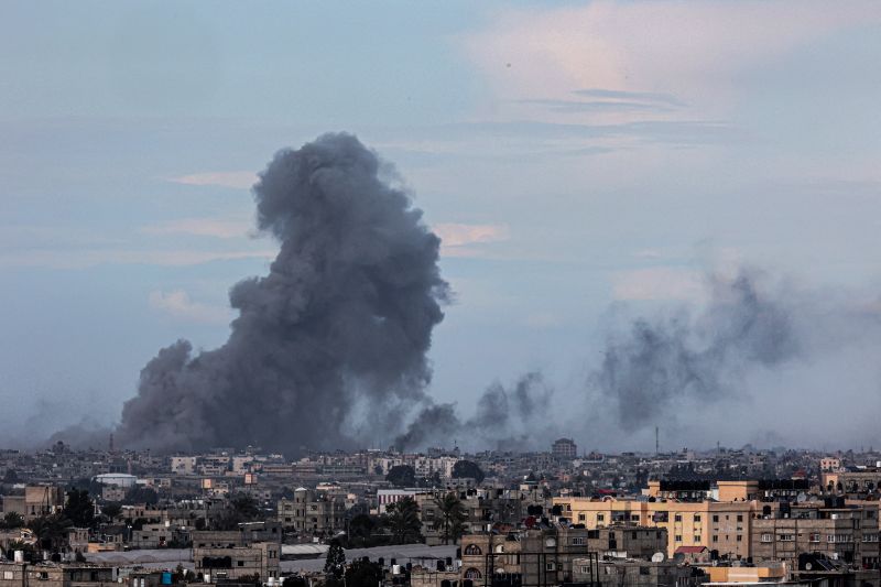  Israeli military says strike in Gaza may have prompted Hamas to execute six hostages